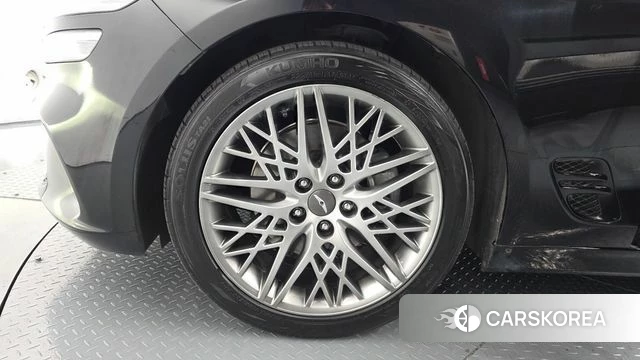 Genesis The New G70 id 3935631 из Кореи 15