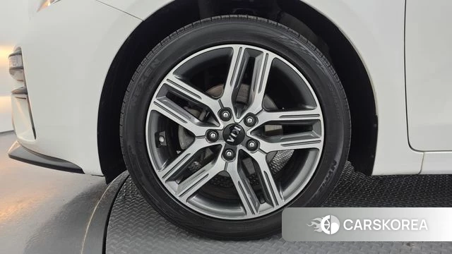 Kia Come New K3 id 4196425 из Кореи 15