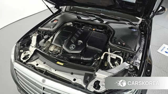 Mercedes-Benz E-Class W213 id 4637892 из Кореи 26