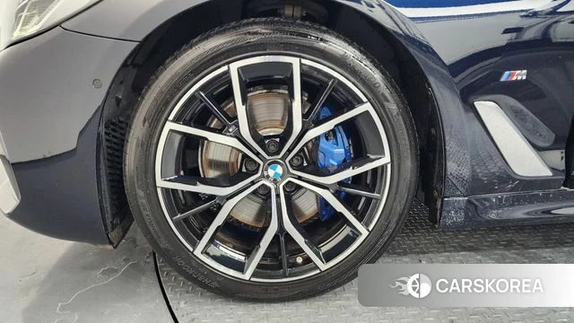 BMW 5 Series (G30) id 4614379 из Кореи 31