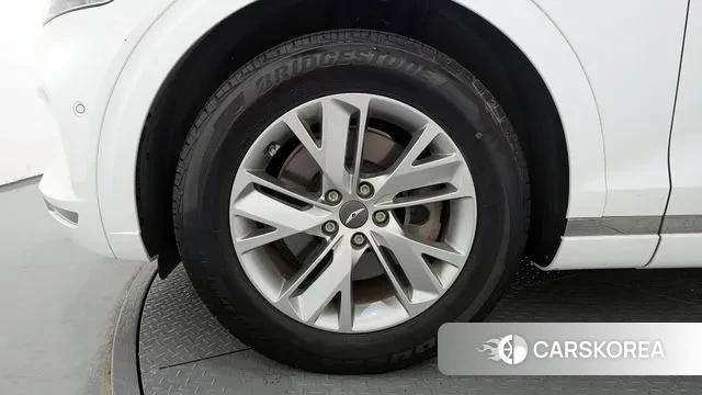 Genesis GV70 id 2989672 из Кореи 15