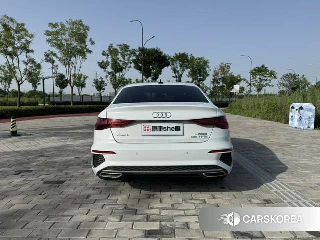 Audi A3 2023 Белый из Китая, фото 5