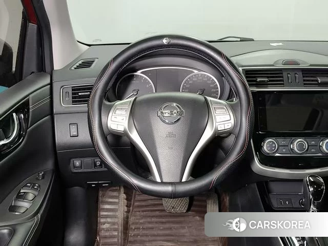 Nissan TIIDA id 4262214 из Китая 8