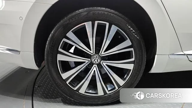 Volkswagen Arteon id 3772628 из Кореи 15