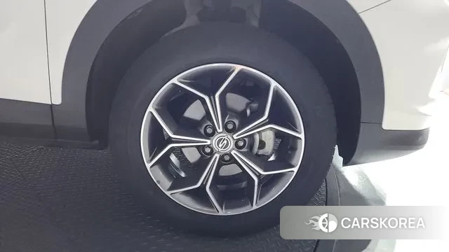 Ssangyong Beautiful Korando id 3142348 из Кореи 15