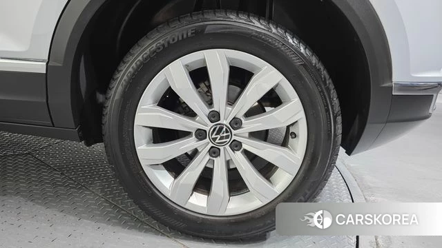 Volkswagen T-Roc id 3859722 из Кореи 15