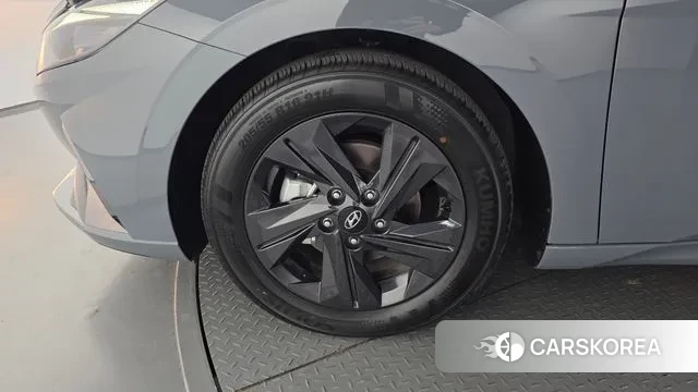 Hyundai Avante Hybrid (CN7) id 3344013 из Кореи 15