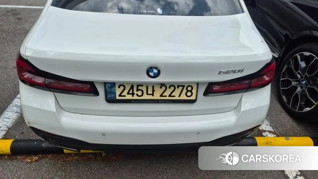 BMW 5 Series (G30) 2023 Белый из Кореи, фото 5
