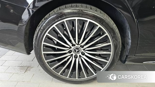 Mercedes-Benz E-Class W214 id 4308163 из Кореи 29