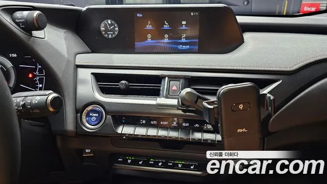 Lexus UX250h id 2672429 из Кореи 15