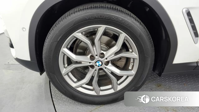 BMW X3 (G01) id 4390153 из Кореи 27