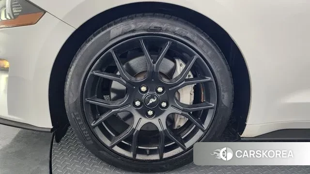 Ford Mustang id 3713619 из Кореи 15