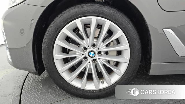 BMW 5 Series (G30) id 4350523 из Кореи 30