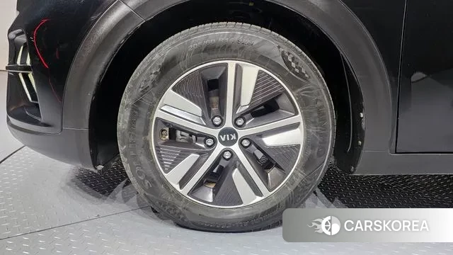 Kia The New Niro id 3459733 из Кореи 15