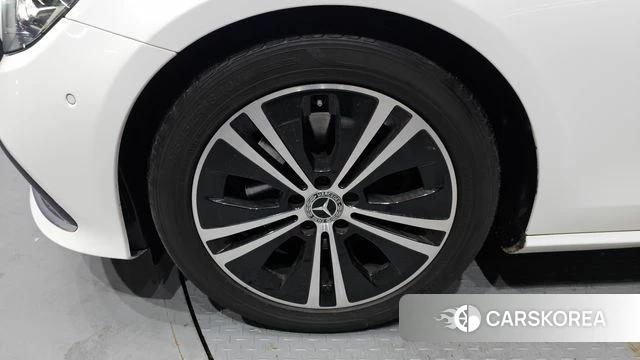 Mercedes-Benz E-Class W213 id 4187510 из Кореи 27