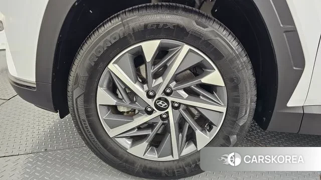 Hyundai Tucson (NX4) id 3586142 из Кореи 15