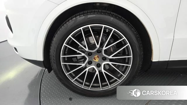 Porsche Cayenne (PO536) id 4632972 из Кореи 26