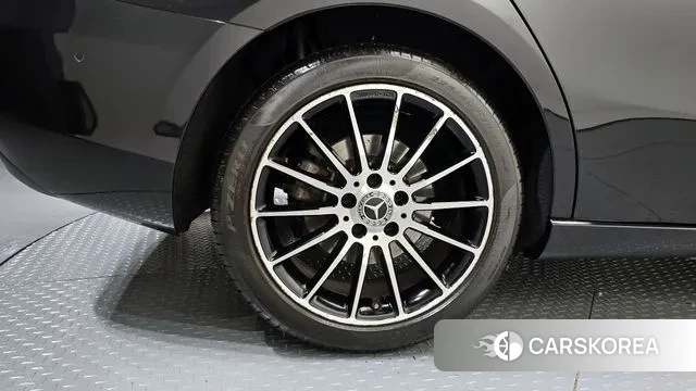 Mercedes-Benz A-Class W177 id 3269761 из Кореи 15