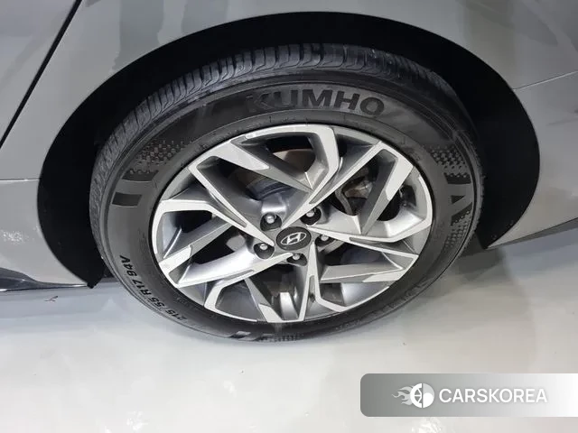 Hyundai Sonata (DN8) id 3691105 из Кореи 15