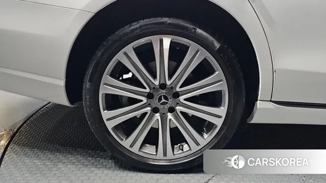 Mercedes-Benz E-Class W213 id 3735023 из Кореи 15