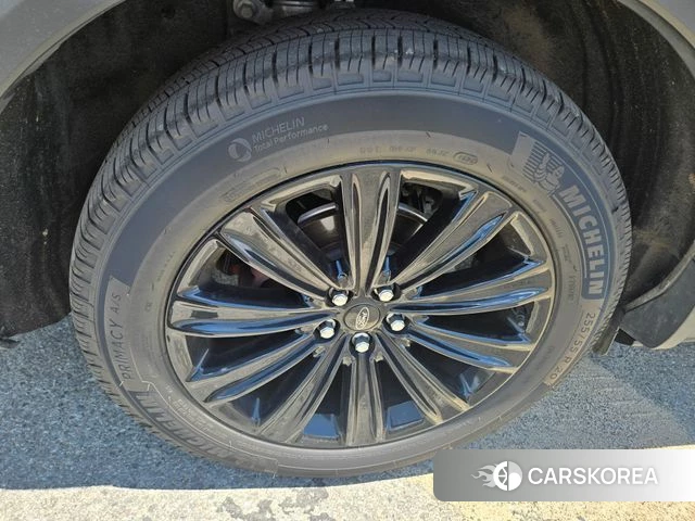 Ford Explorer 6th Generation 2021 Черный из Кореи, фото 5