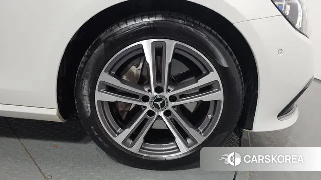 Mercedes-Benz E-Class W213 id 3503527 из Кореи 15