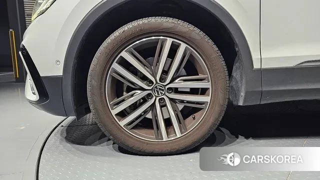 Volkswagen Tiguan Allspace id 3360441 из Кореи 15
