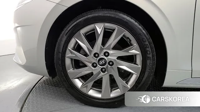 Hyundai The New Grandeur IG Hybrid id 3379609 из Кореи 15