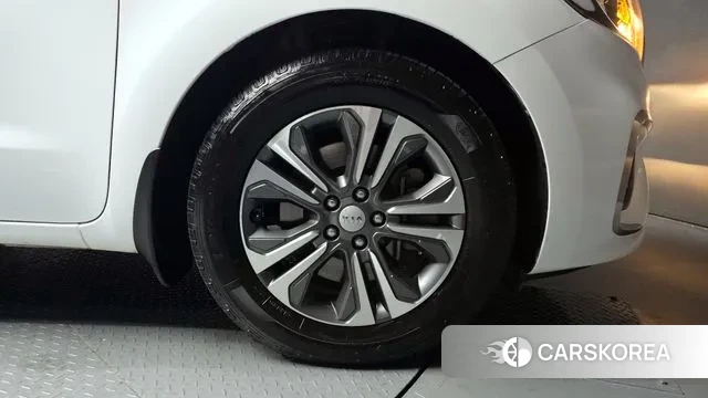 Kia The New Carnival id 3408176 из Кореи 15