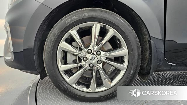 Kia The New Carnival id 4430420 из Кореи 15