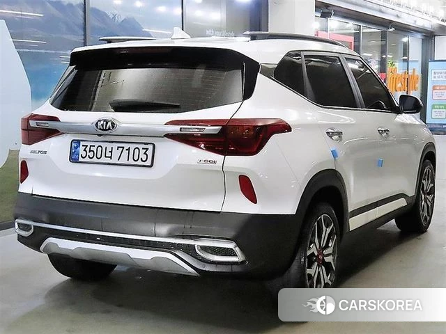 Kia Seltos id 4268154 из Кореи 15