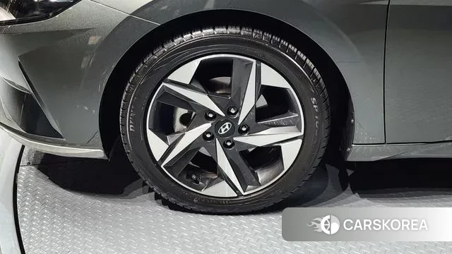 Hyundai Avante (CN7) id 3422431 из Кореи 15