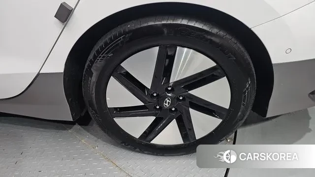 Hyundai Ionic 6 id 3031998 из Кореи 15