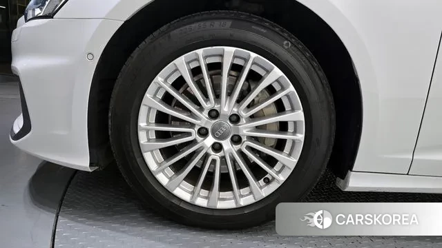 Audi A6 (C8) id 3459241 из Кореи 15