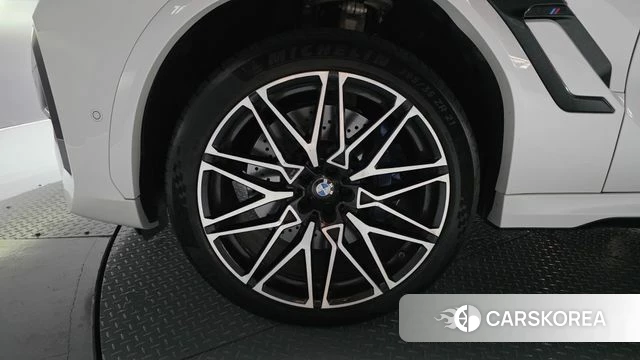 BMW X6M (G06) id 4579051 из Кореи 27