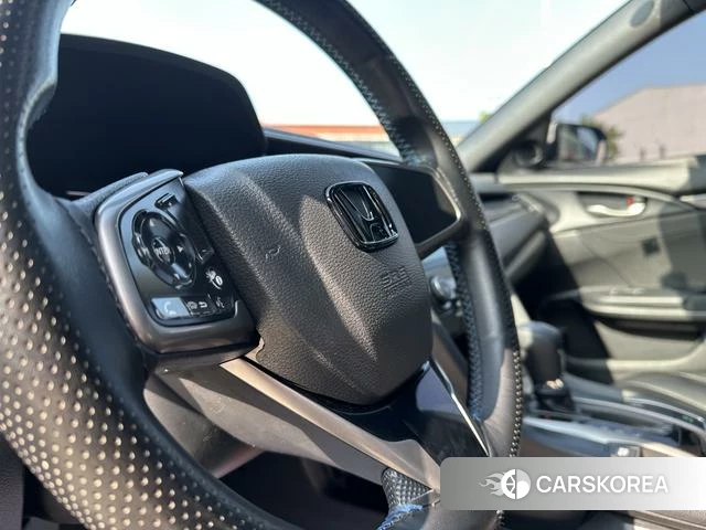 Honda Civic id 4392306 из Китая 13