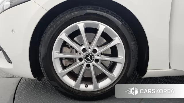 Mercedes-Benz A-Class W177 id 3691933 из Кореи 15