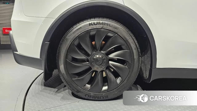Tesla Model Y id 4548545 из Кореи 15