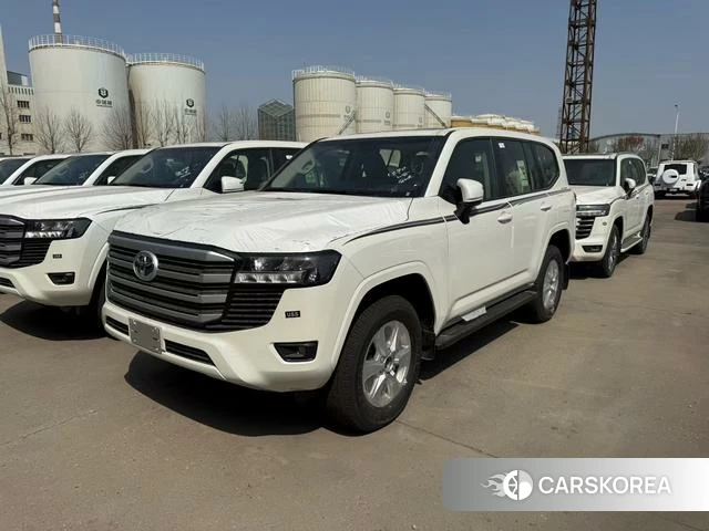Toyota Land Cruiser (imported) 2026 Белый из Китая, фото 5