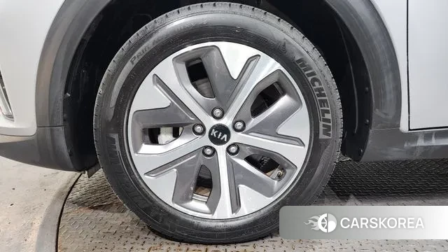 Kia Niro EV id 3044256 из Кореи 15