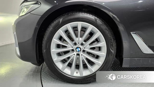 BMW 5 Series (G30) id 4899758 из Кореи 27