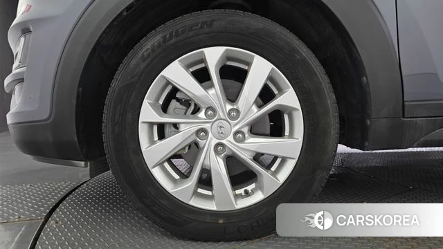 Hyundai All New Tucson id 4918336 из Кореи 28