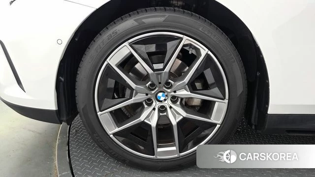 BMW 5 Series (G60) id 4706510 из Кореи 29