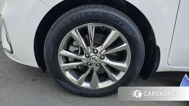 Kia The New Carnival id 3723050 из Кореи 15