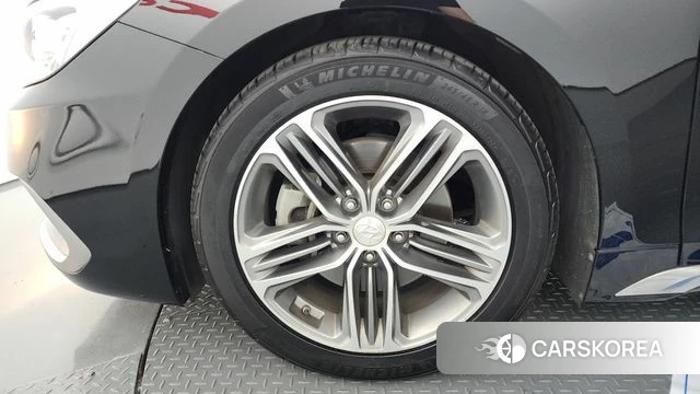 Hyundai Grandeur IG id 4448195 из Кореи 31