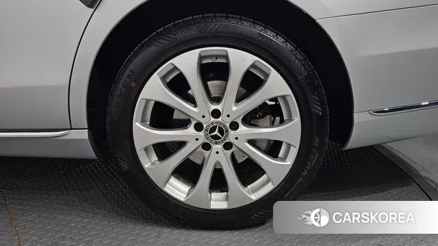 Mercedes-Benz E-Class W213 id 3723704 из Кореи 15