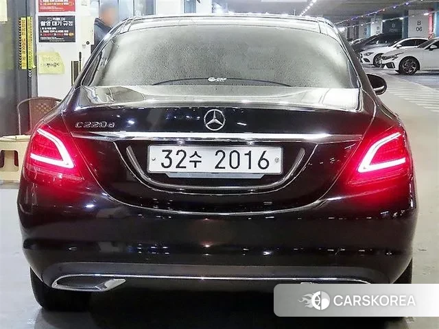 Mercedes-Benz C-Class W205 id 3583304 из Кореи 15