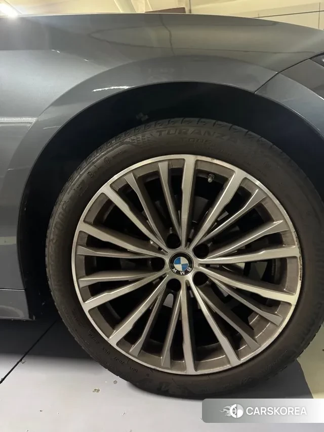 BMW 3 Series (G20) id 3370982 из Кореи 12