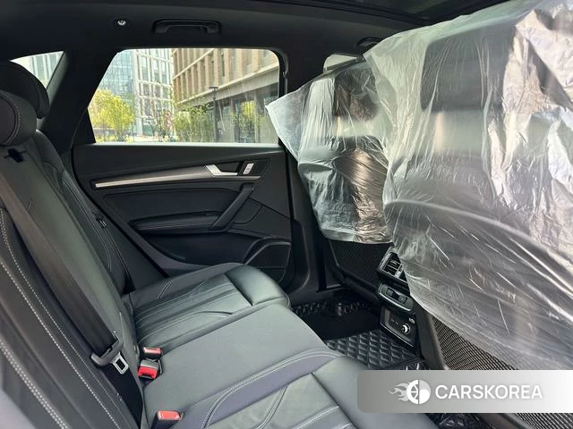 Audi Q5L id 4275994 из Китая 10