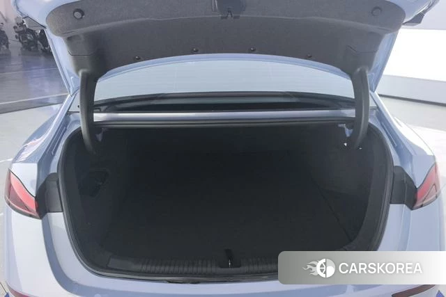 Roewe D7 EV id 4212511 из Китая 12